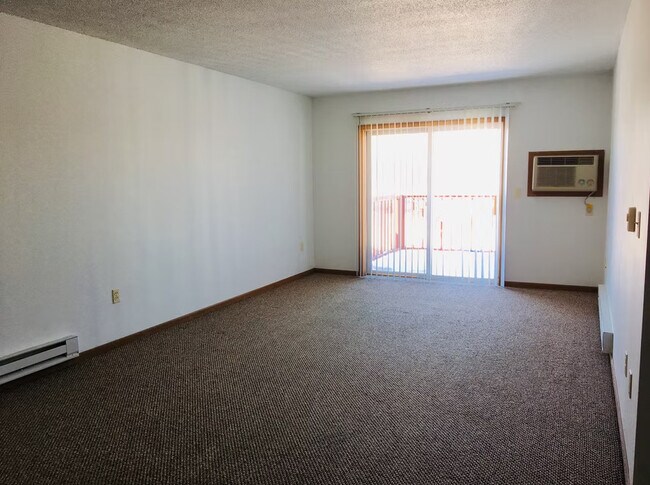 Building Photo - 1021 Grandview Ave