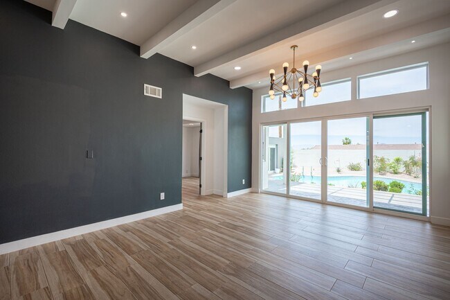 Building Photo - European-inspired Mid-Century Henderson Home!