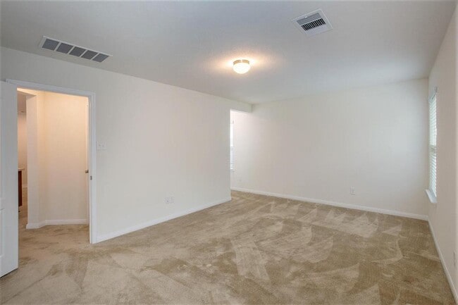Building Photo - 6855 Knl Spg Wy