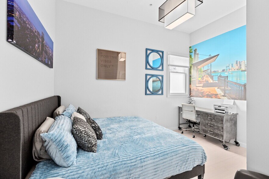 Building Photo - 110 Trenton St