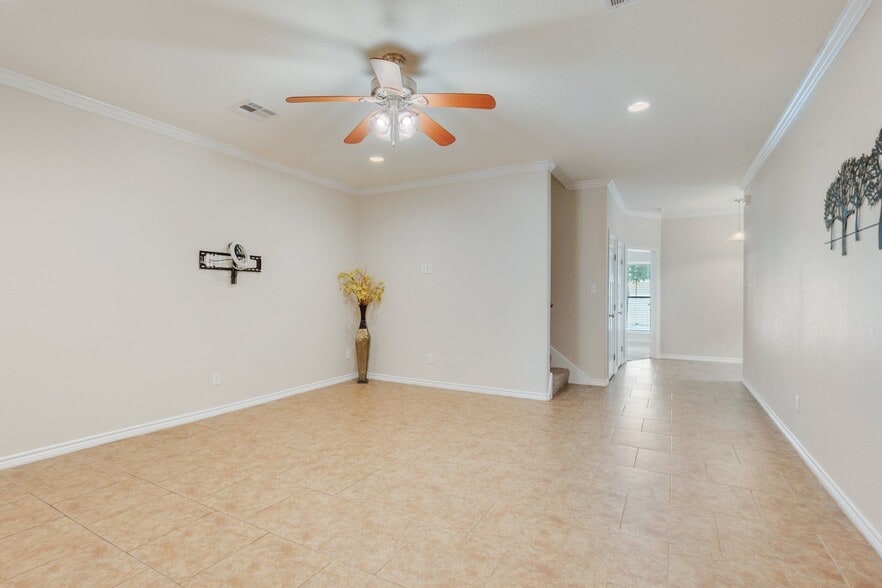 Building Photo - 3609 Haverford Rd