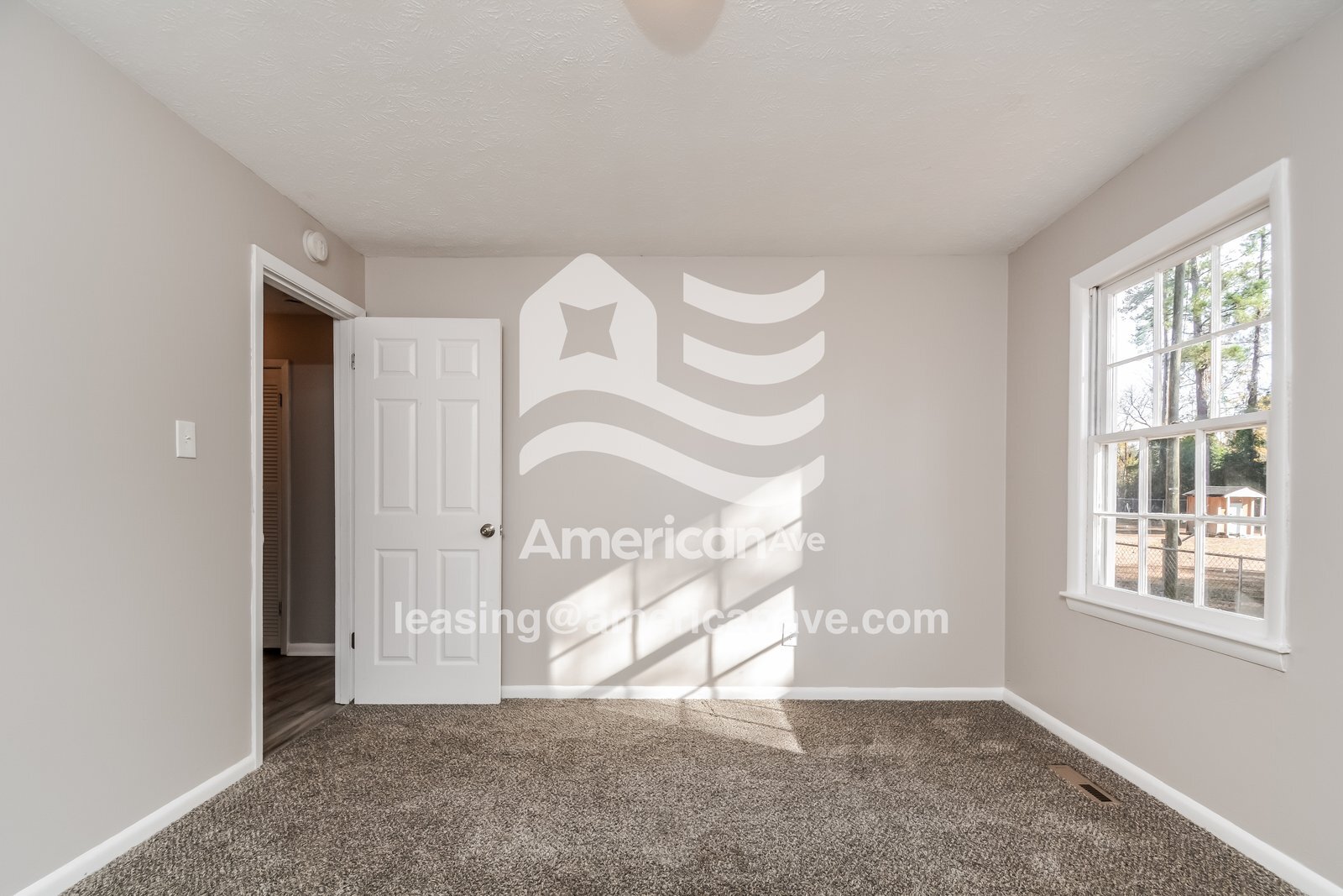 Building Photo - 620 N Jackson St