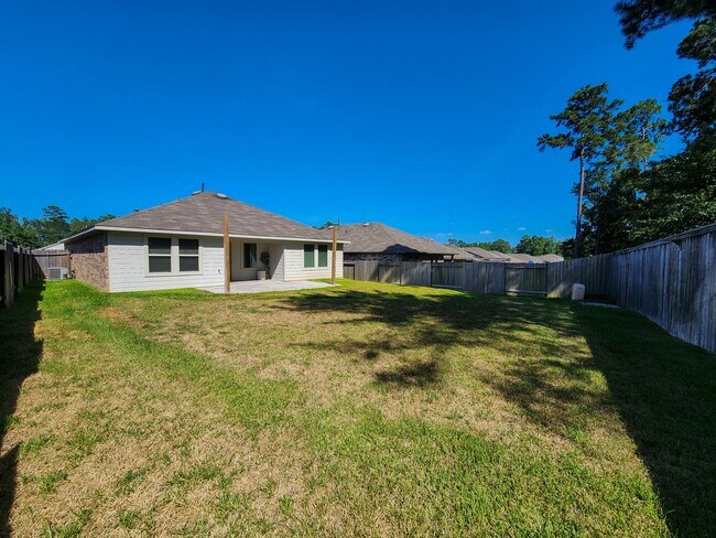 Building Photo - 40553 Winter Grass Bnd