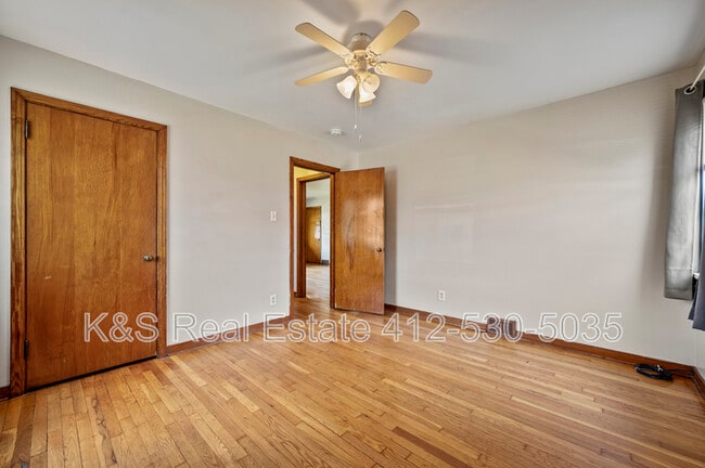 Building Photo - 1441 Lincoln Way