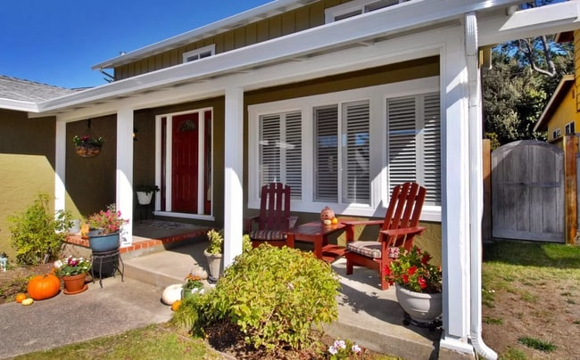 Building Photo - Beautiful 4 Bedroom Home Near Sweeney Ridge Trail