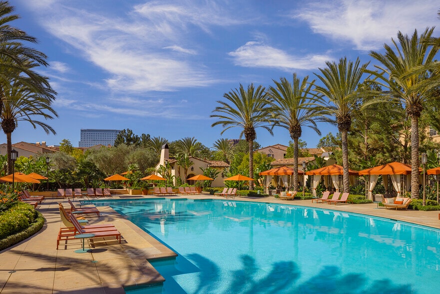 Primary Photo - The Enclave at South Coast