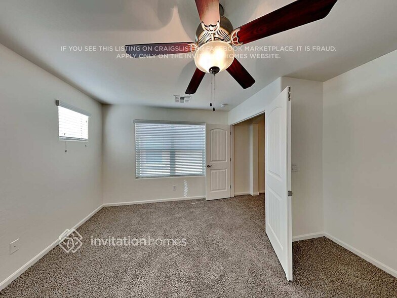 Building Photo - 3365 E Constitution Dr