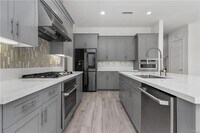 Building Photo - 112 Menkar