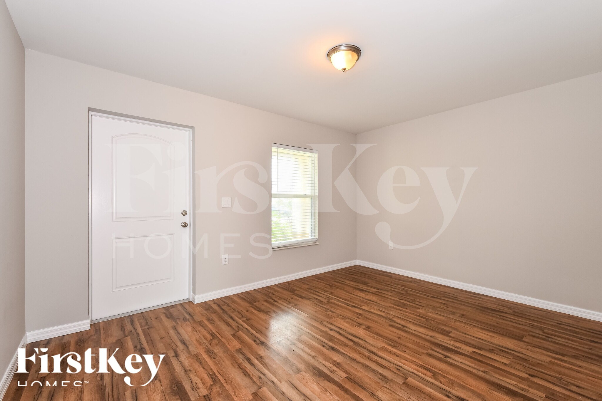 Building Photo - 1414 SW 11th St