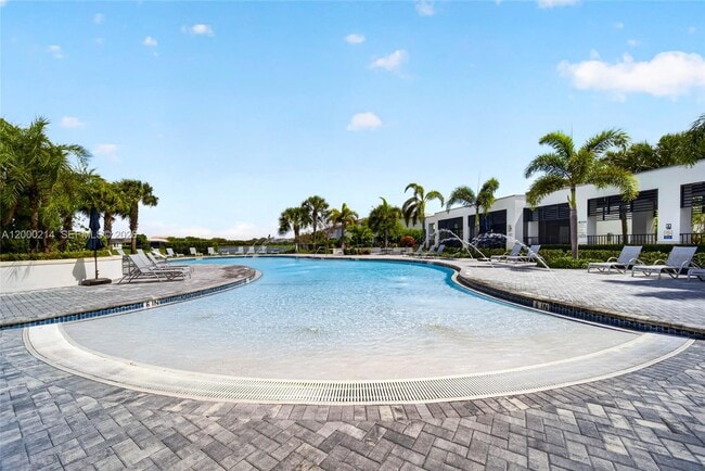 Building Photo - 4349 Veleiros Ave