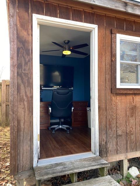 Building Photo - 1330 Quail Run Cir