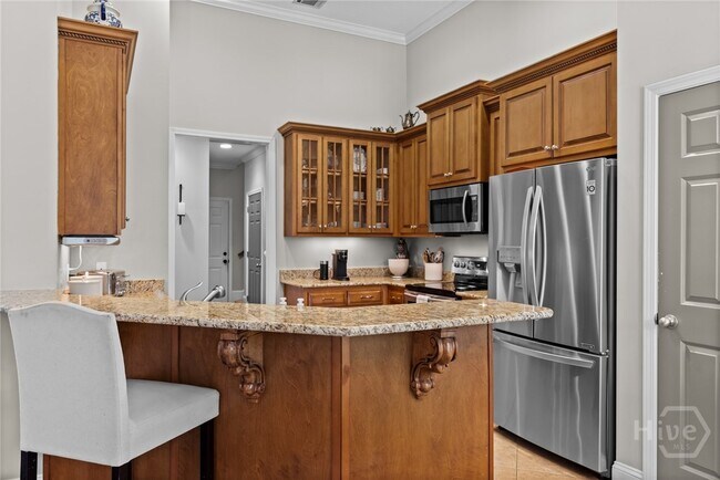 Building Photo - 747 Channing Dr