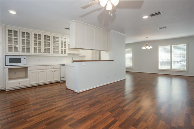 Building Photo - 1029 Roaring Springs Rd