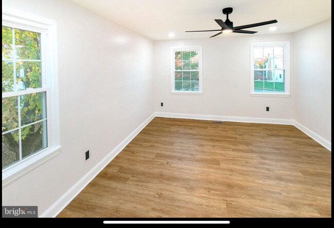 Building Photo - 21111 Deep Furrow Ct