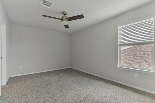 Building Photo - 3311 Brywood Dr