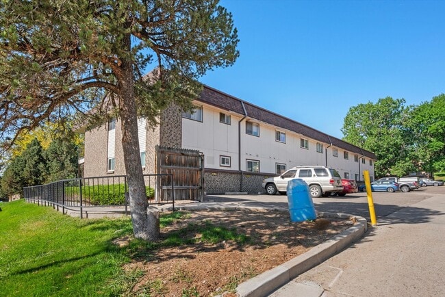 Building Photo - 4529 S Lowell Blvd