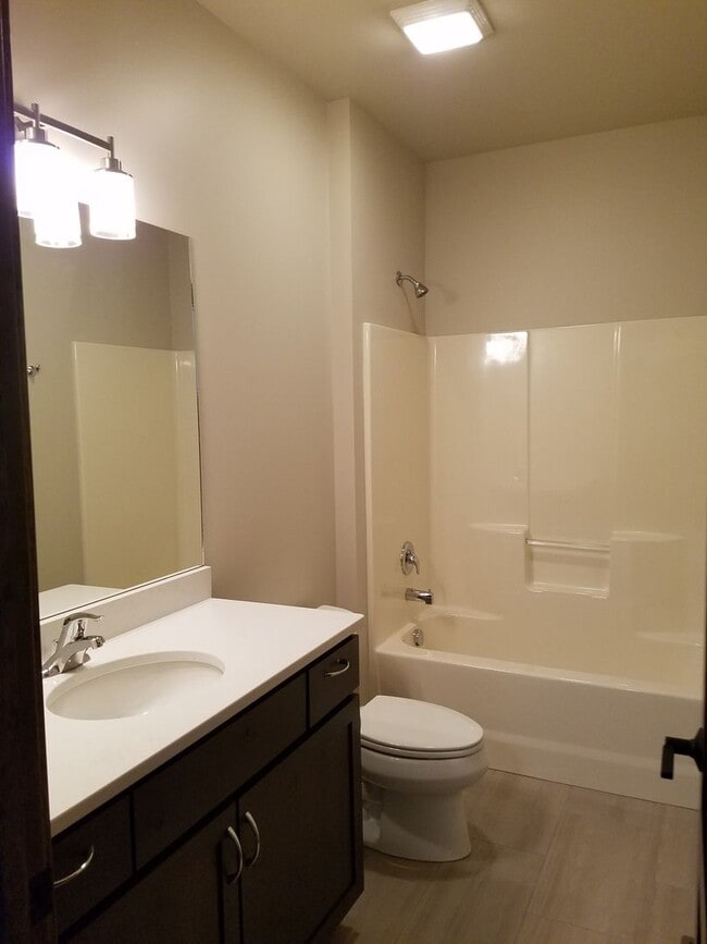Building Photo - New construction 3 Bed 2 Bath w/ double at...