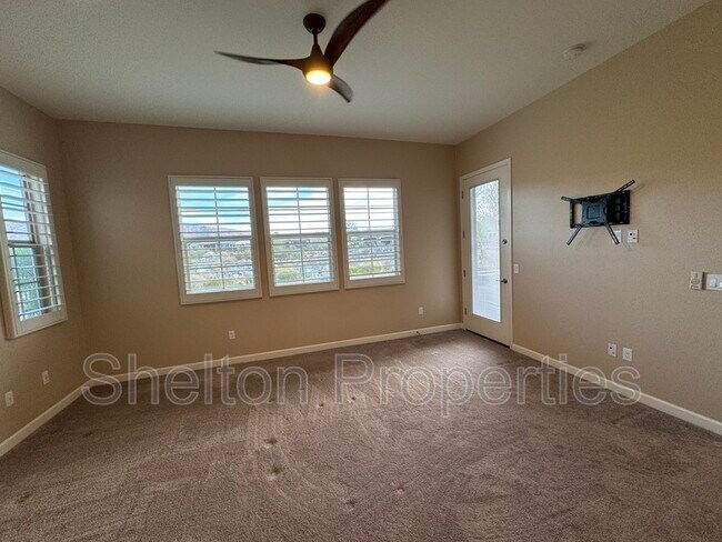 Building Photo - 20614 W Hillcrest Blvd