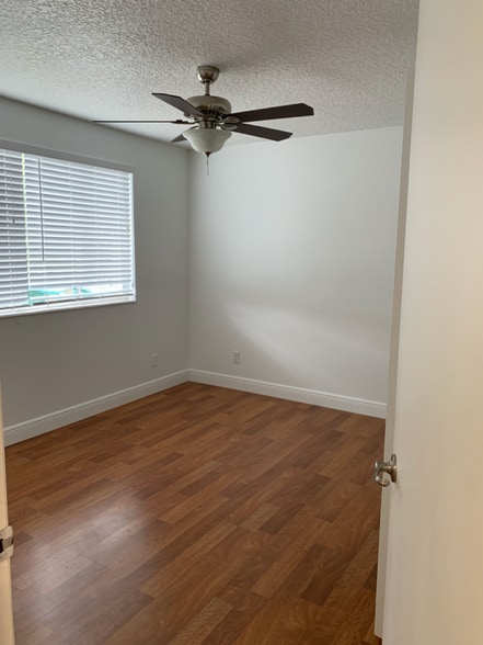 Building Photo - 1250 S Denning Dr