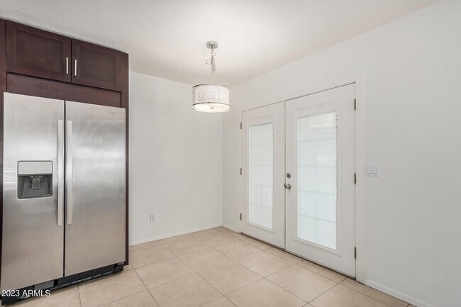 Building Photo - 8617 W Vogel Ave