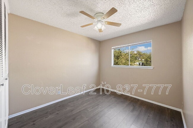 Building Photo - 6605 Spring Hurst Dr