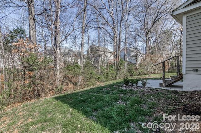 Building Photo - 12624 Cardinal Woods Dr