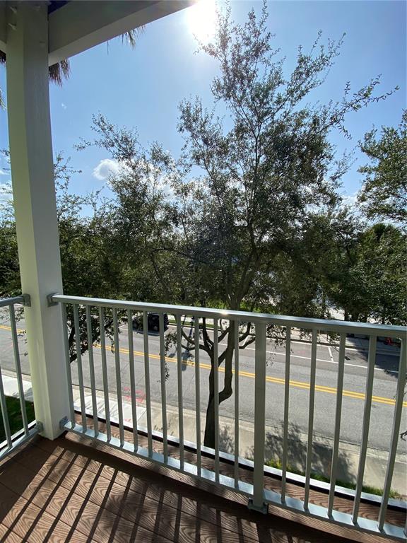 Building Photo - 1501 Doyle Carlton Dr