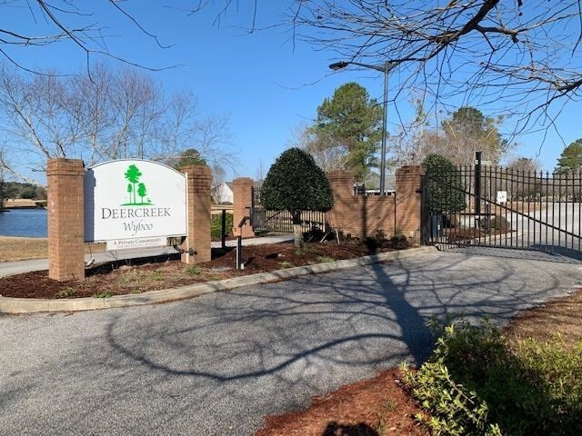 Building Photo - 1326 Deercreek Dr