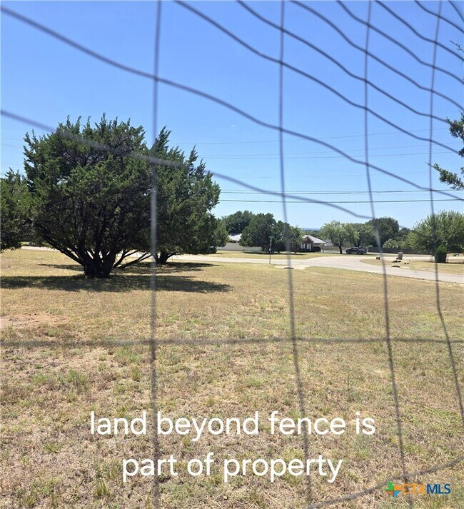 Building Photo - 3081 Colorado Dr