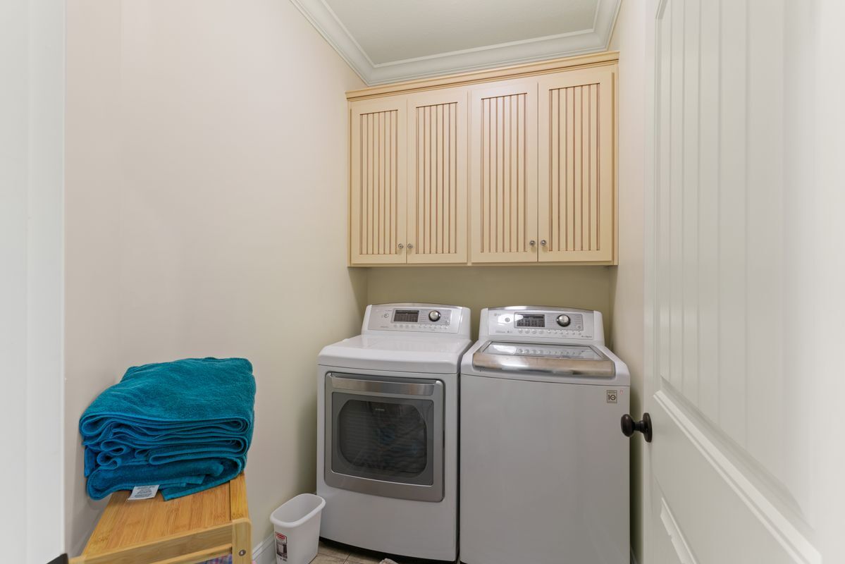 Building Photo - 504 Reserve Ln