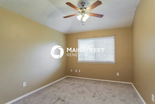 Building Photo - 3 Bedroom Pet-Friendly Home in Humble, TX with Main Street Renewal