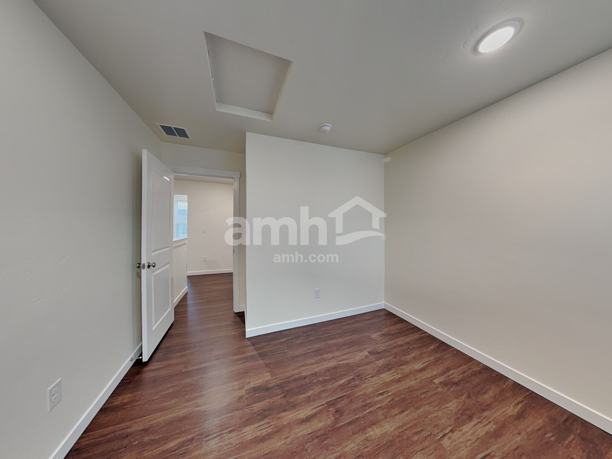 Building Photo - 9525 W Bowie Ct