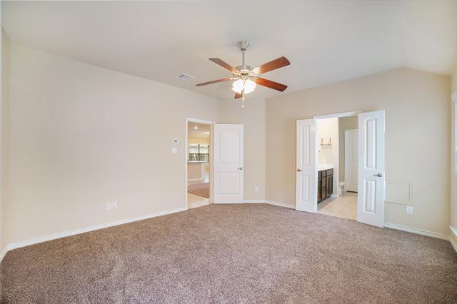 Building Photo - 2104 Lake Pine Dr