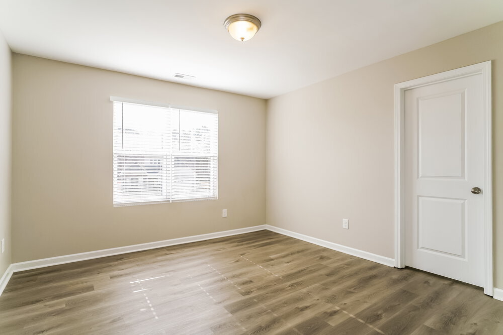 Building Photo - 114 N Porcenna Ln