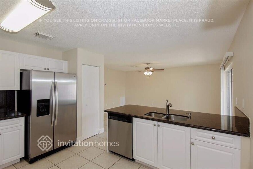 Building Photo - 19093 NW 12th Ct