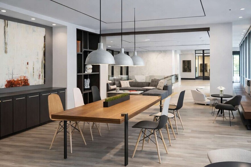 Building Photo - 298 SE 2nd Ave