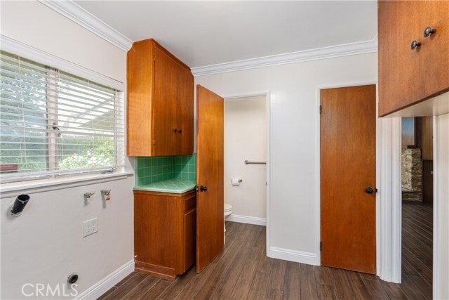 Building Photo - 388 Harford Pl