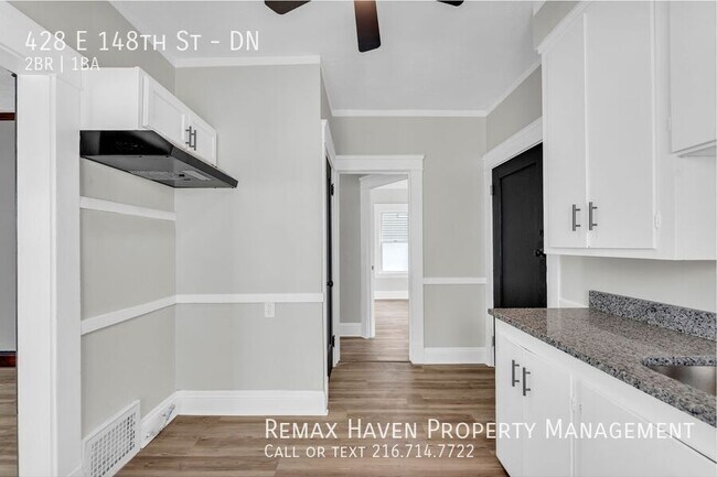 Building Photo - 428 E 148th St