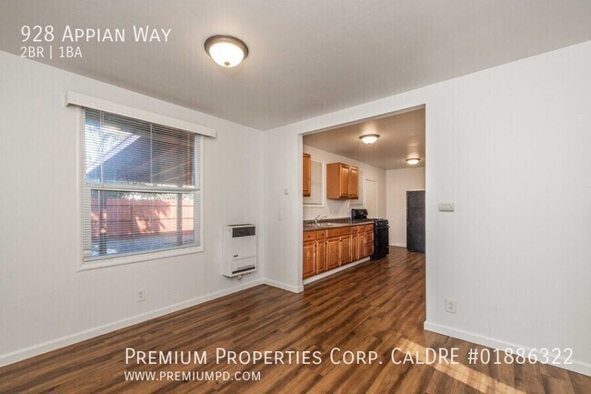 Building Photo - 928 Appian Way