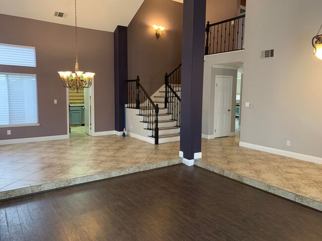 Building Photo - Beautiful 4 Bedroom, 3 Bath Antioch Home W/ SOLAR in Antioch