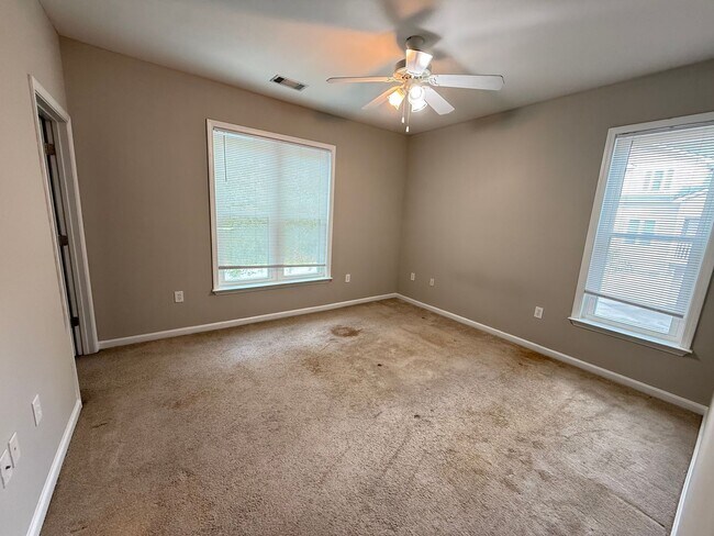 Building Photo - 2521 Egret Crest Ln