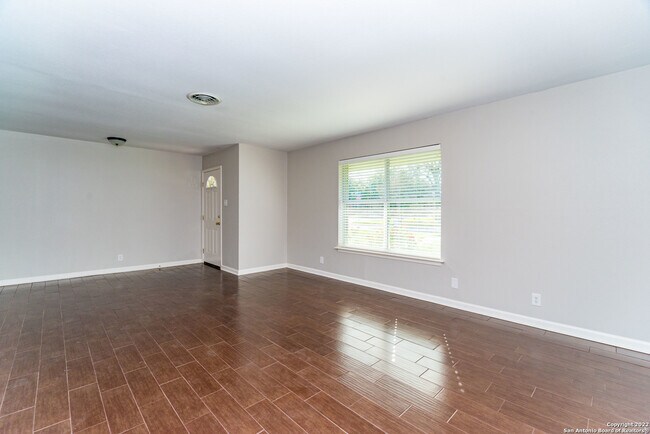 Building Photo - 447 Brees Blvd
