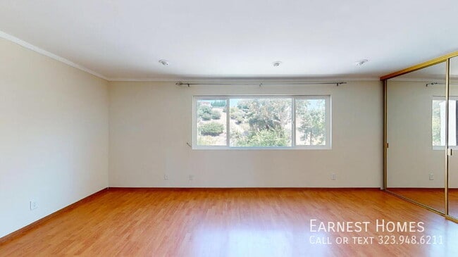 Building Photo - 11311 Tampa Ave