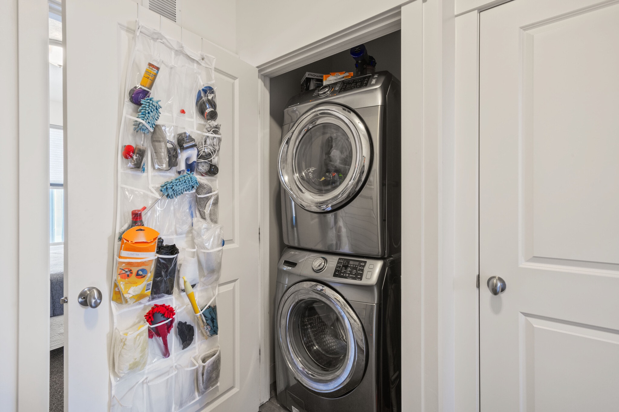 Building Photo - 11271 S High Crest Ln