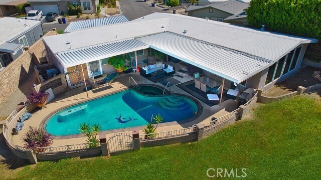 Building Photo - 38250 Azalea Dr
