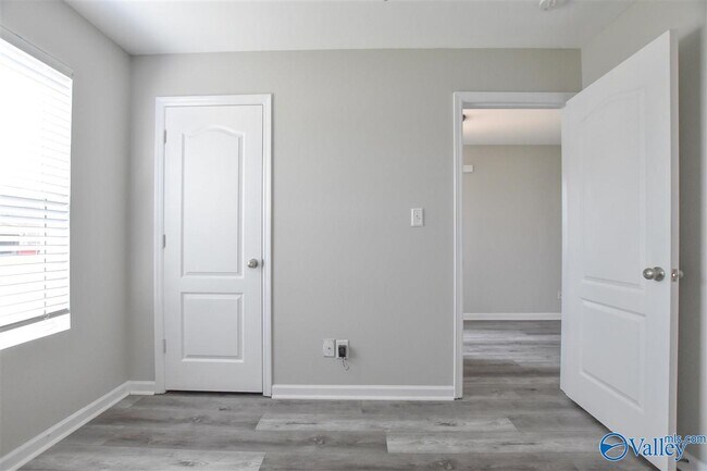 Building Photo - 106 Point Given Ln