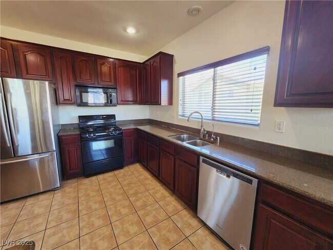 Primary Photo - 11669 Splendor View Dr