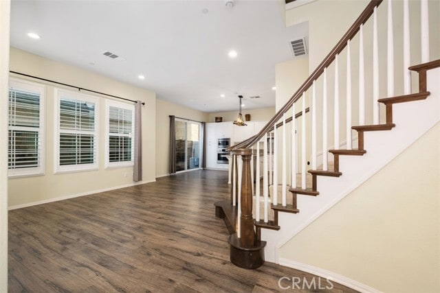 Building Photo - 3 Lavanda St