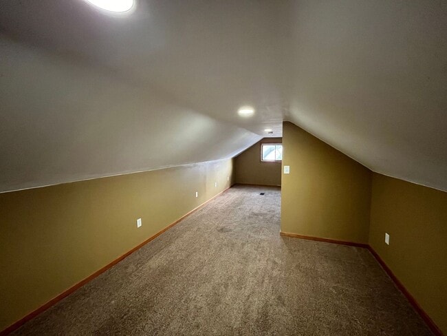Building Photo - 3 Bed 1 Bath Single Family Home in Wausau