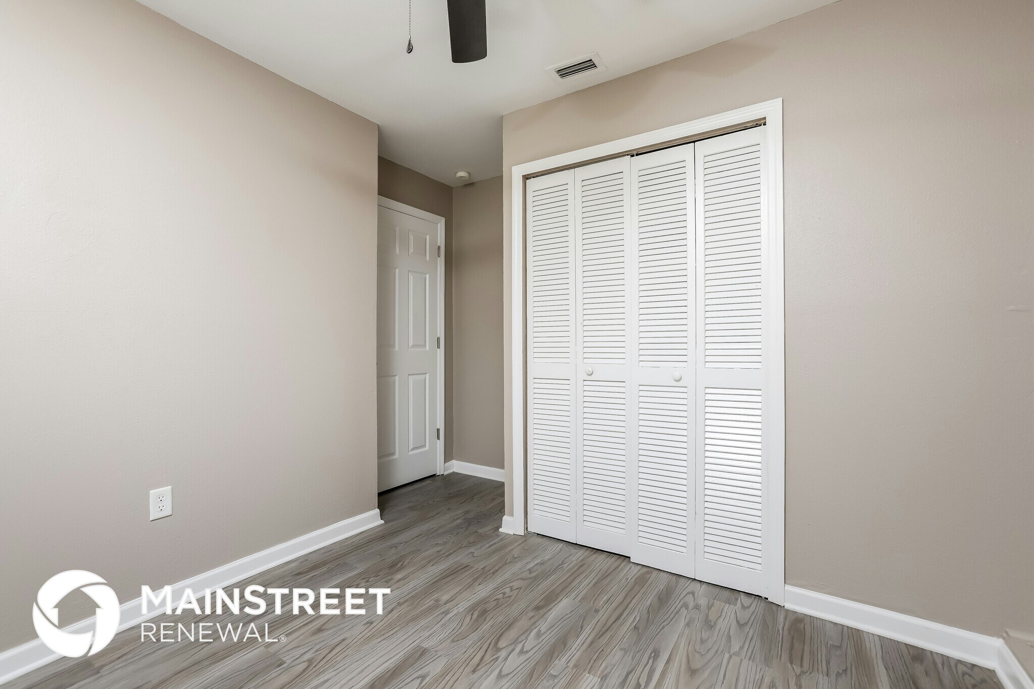 Building Photo - 511 S Simpson St